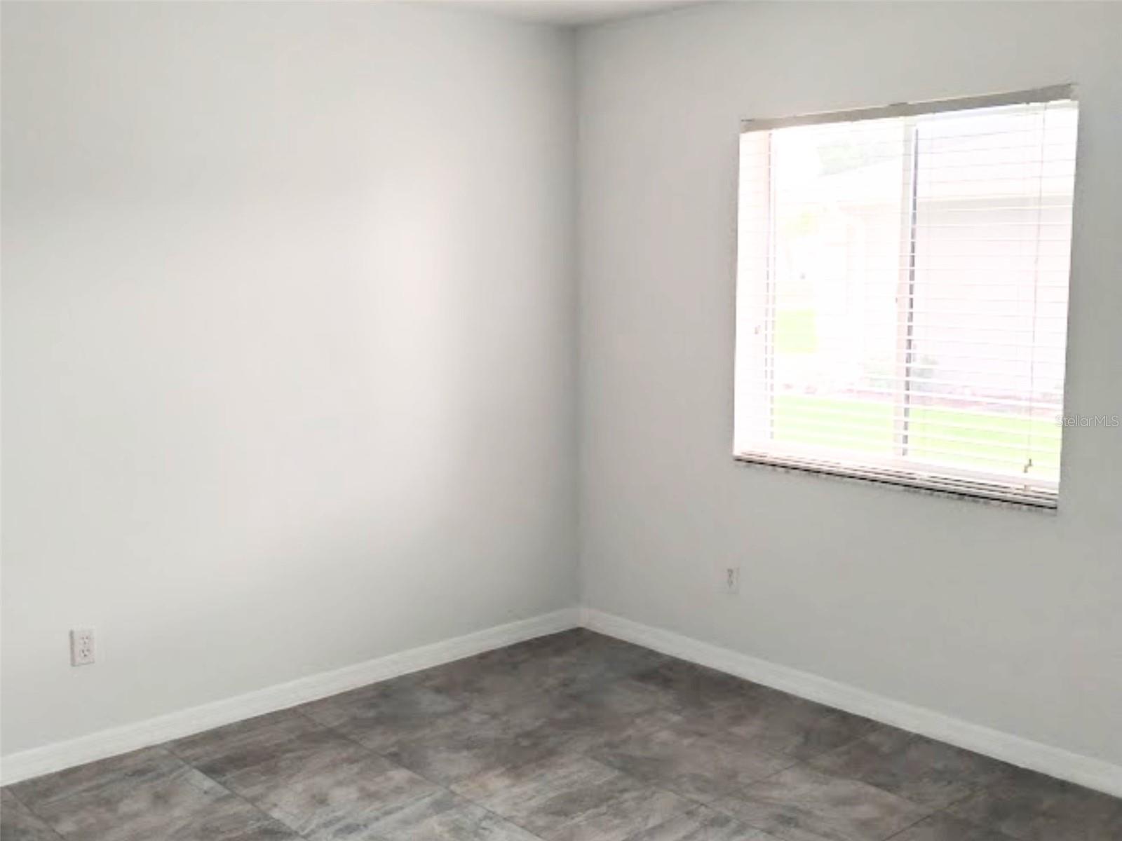 Image 7 of 13 For 6241 Sw 104 Lane