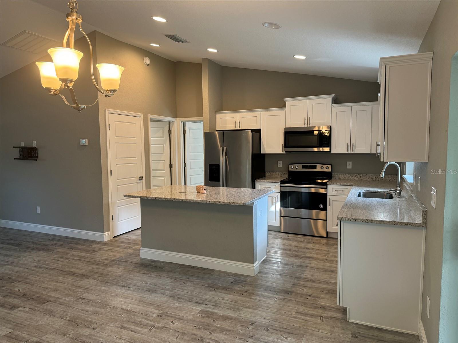 Image 3 of 10 For 81 Fir Drive