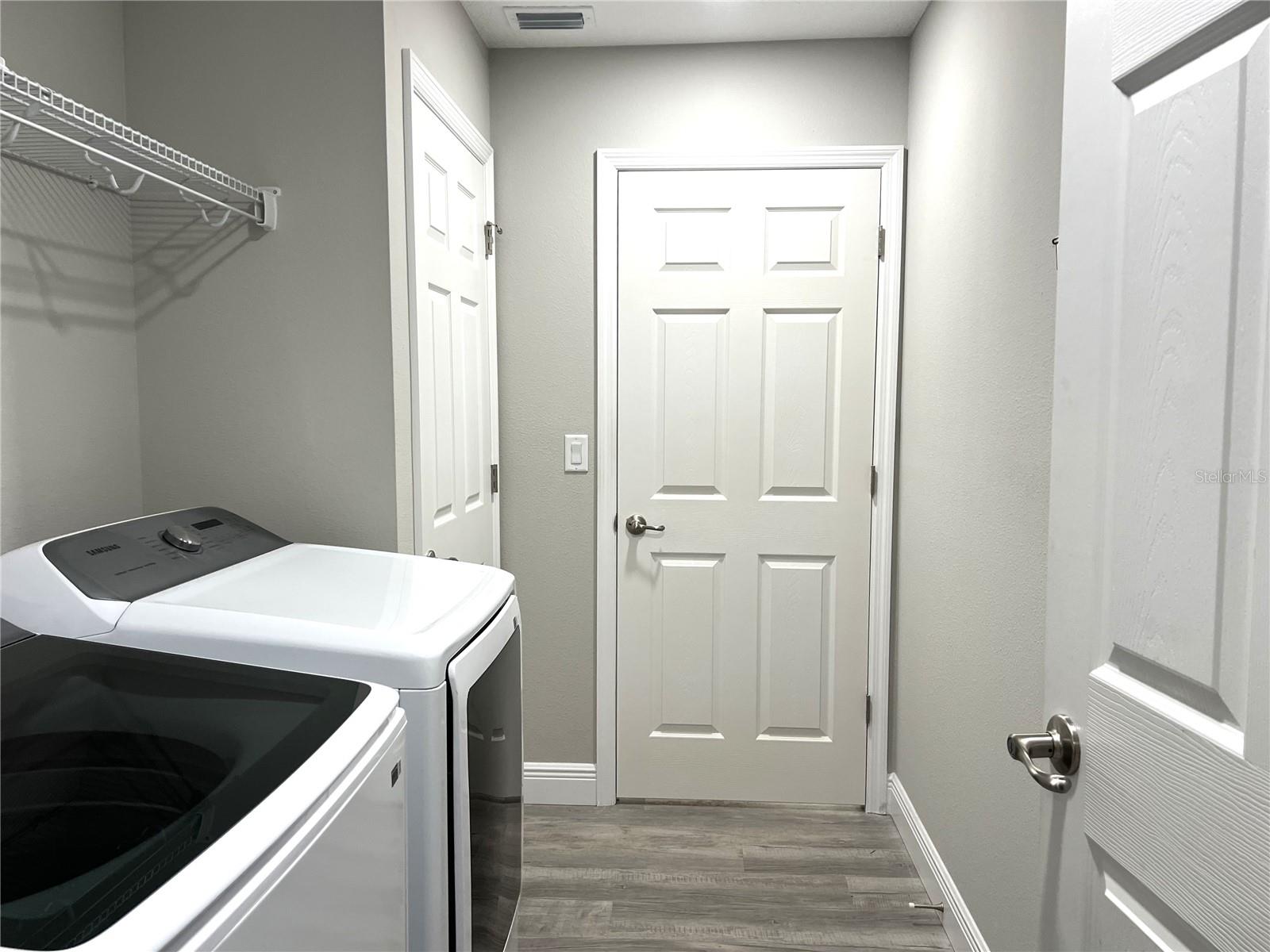 Image 20 of 31 For 3637 Wilhelm Street