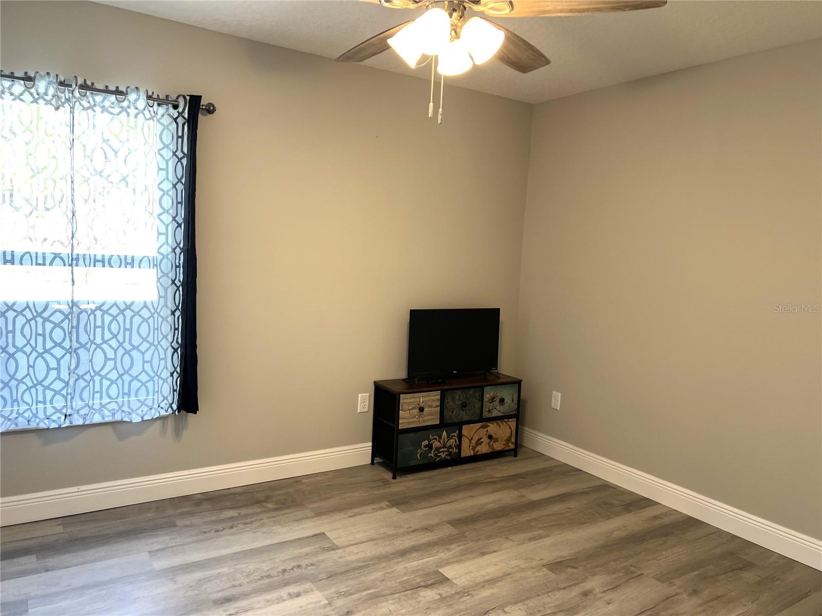 Image 27 of 31 For 3637 Wilhelm Street