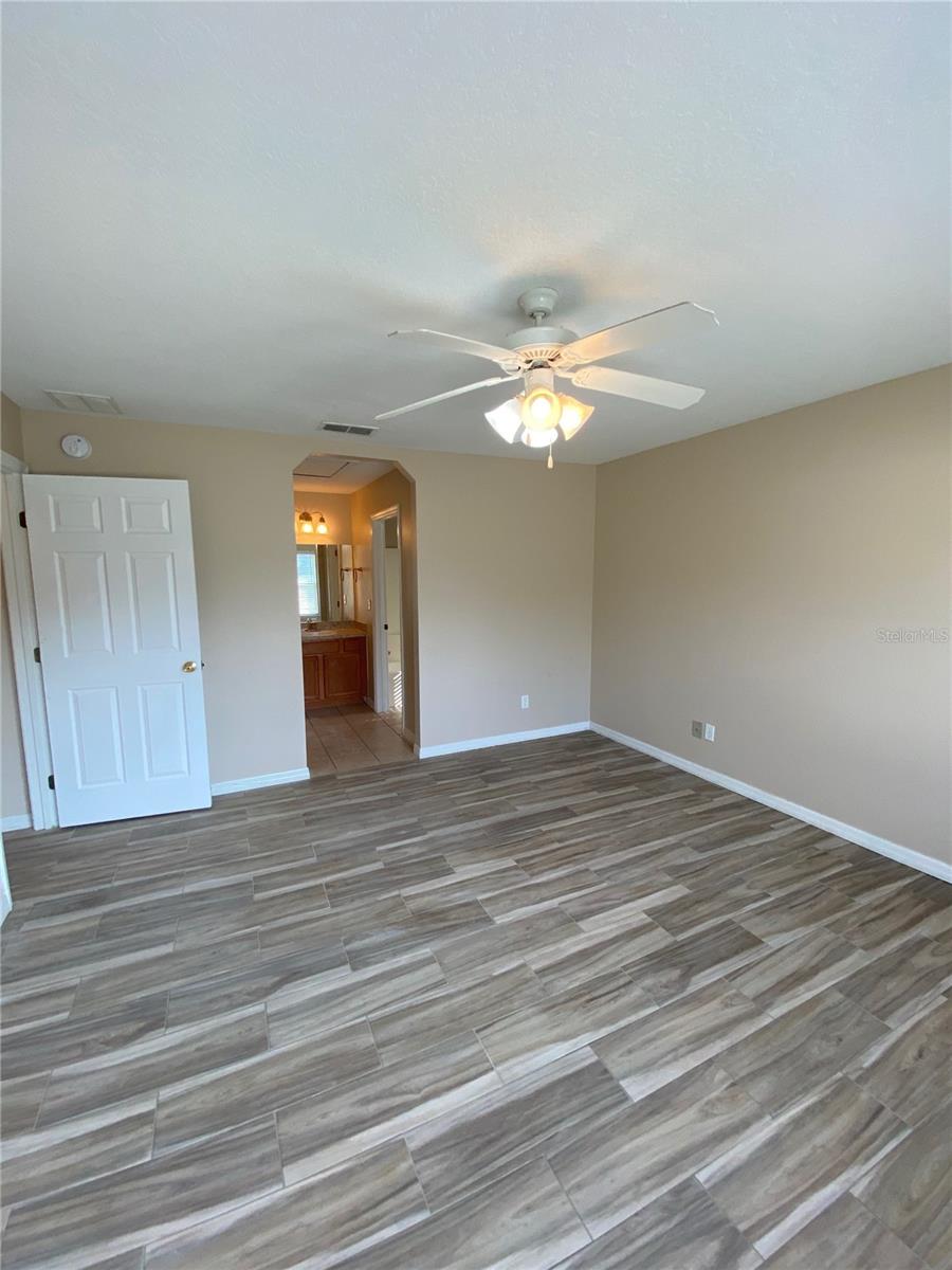 Image 15 of 17 For 11 Pine Course Loop