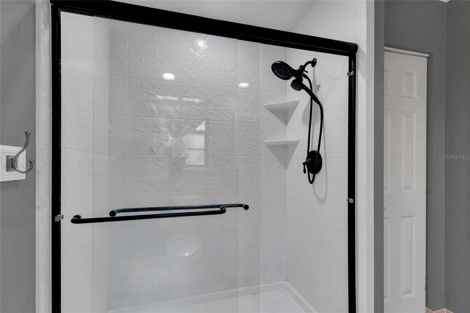 Image 15 of 47 For 3928 14th Place