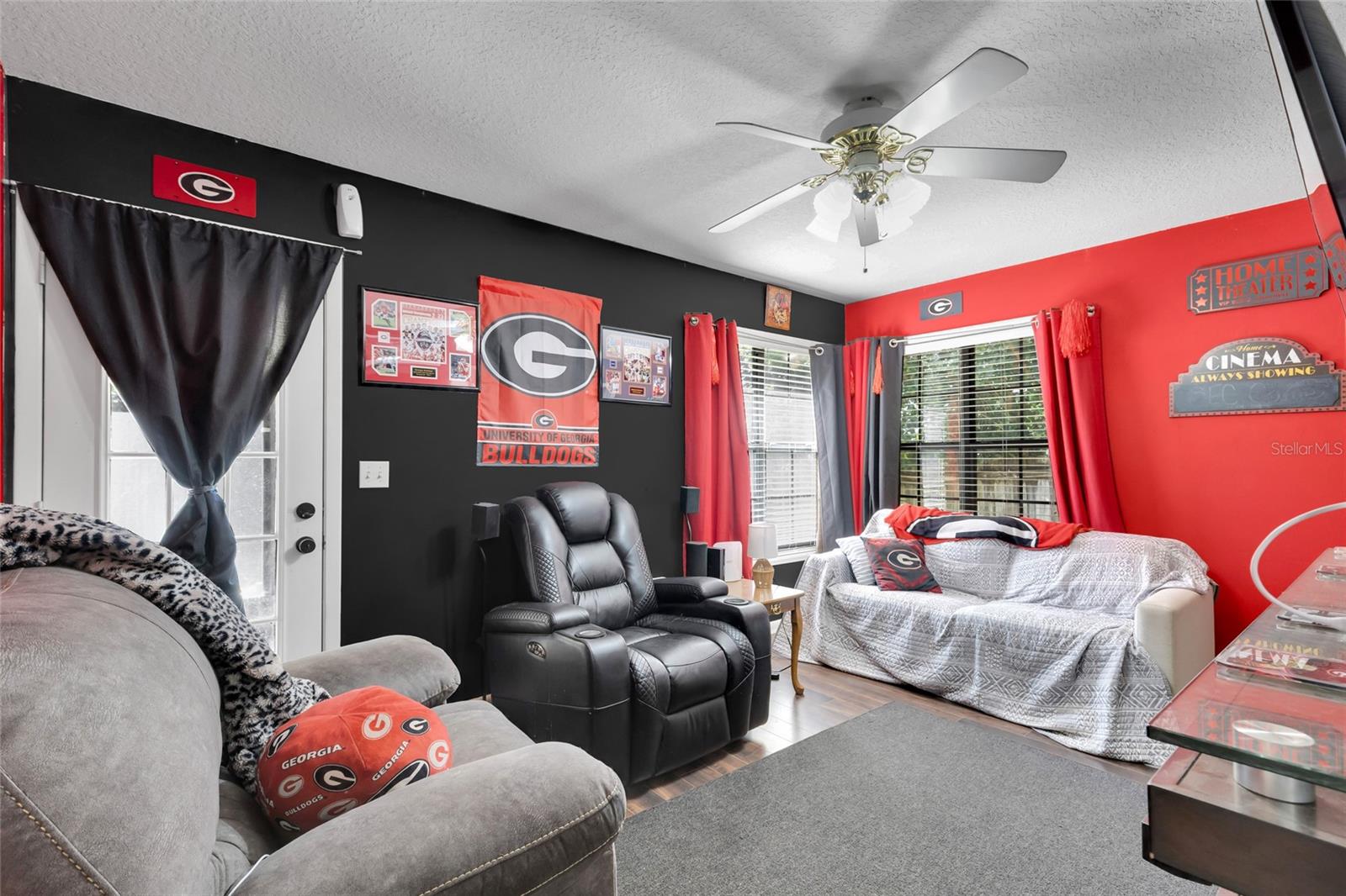 Image 22 of 47 For 3928 14th Place