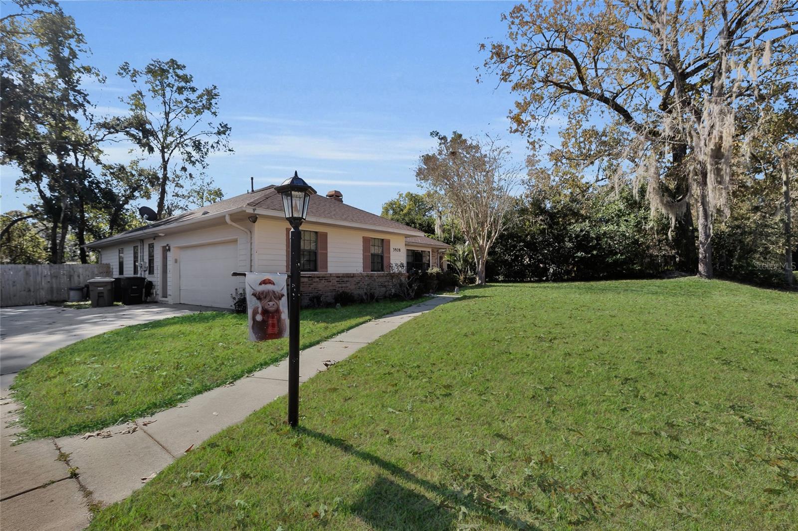 Image 33 of 47 For 3928 14th Place