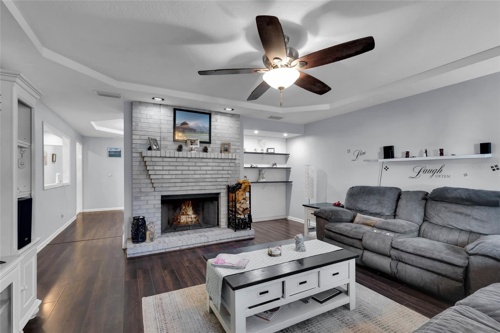 Image 7 of 47 For 3928 14th Place