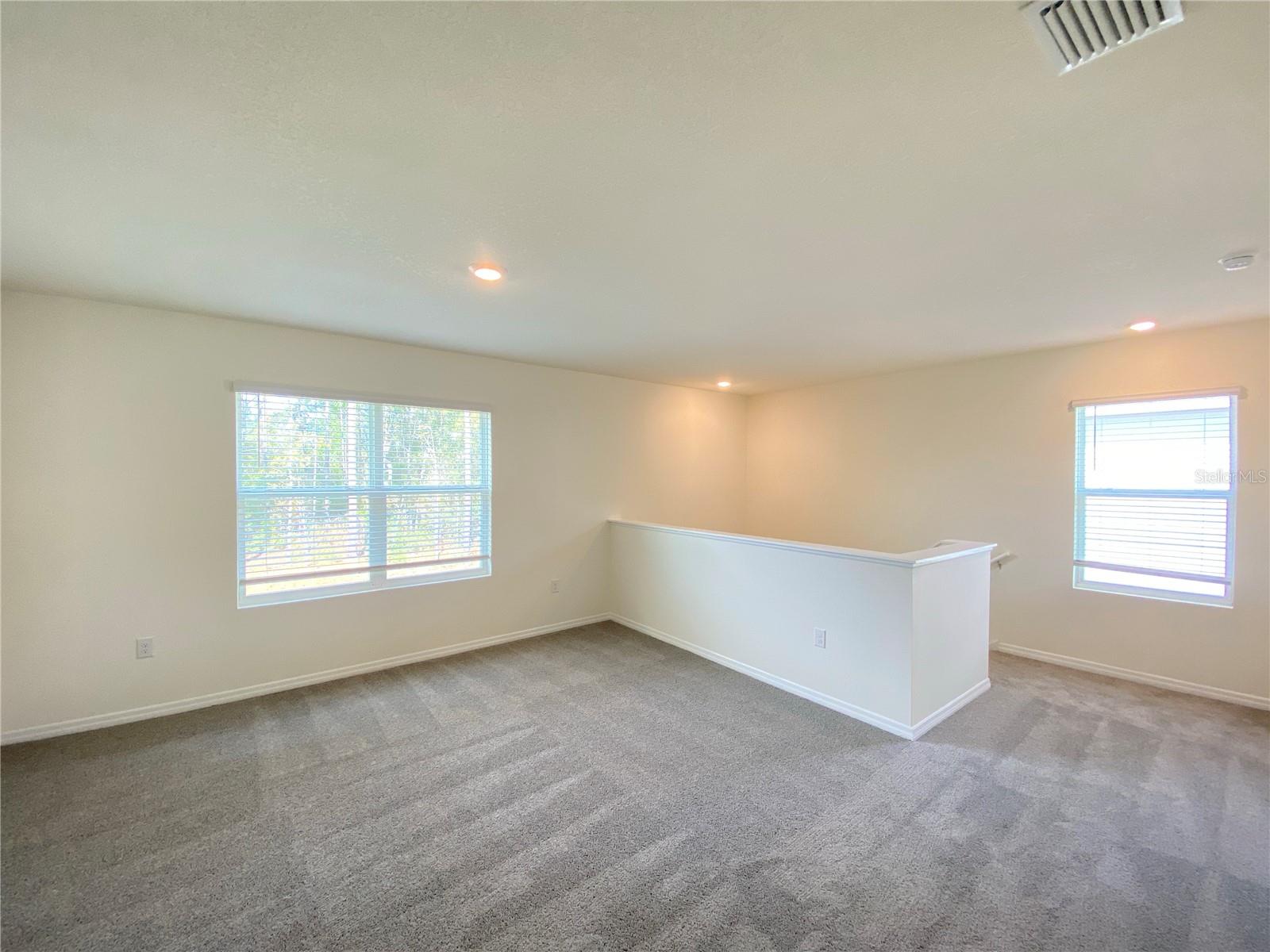 Image 14 of 43 For 113 Hickory Course Loop