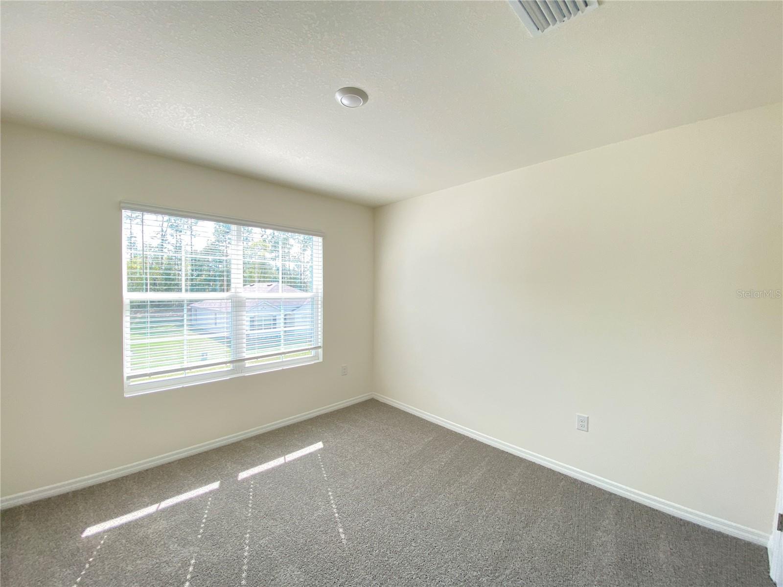 Image 20 of 43 For 113 Hickory Course Loop