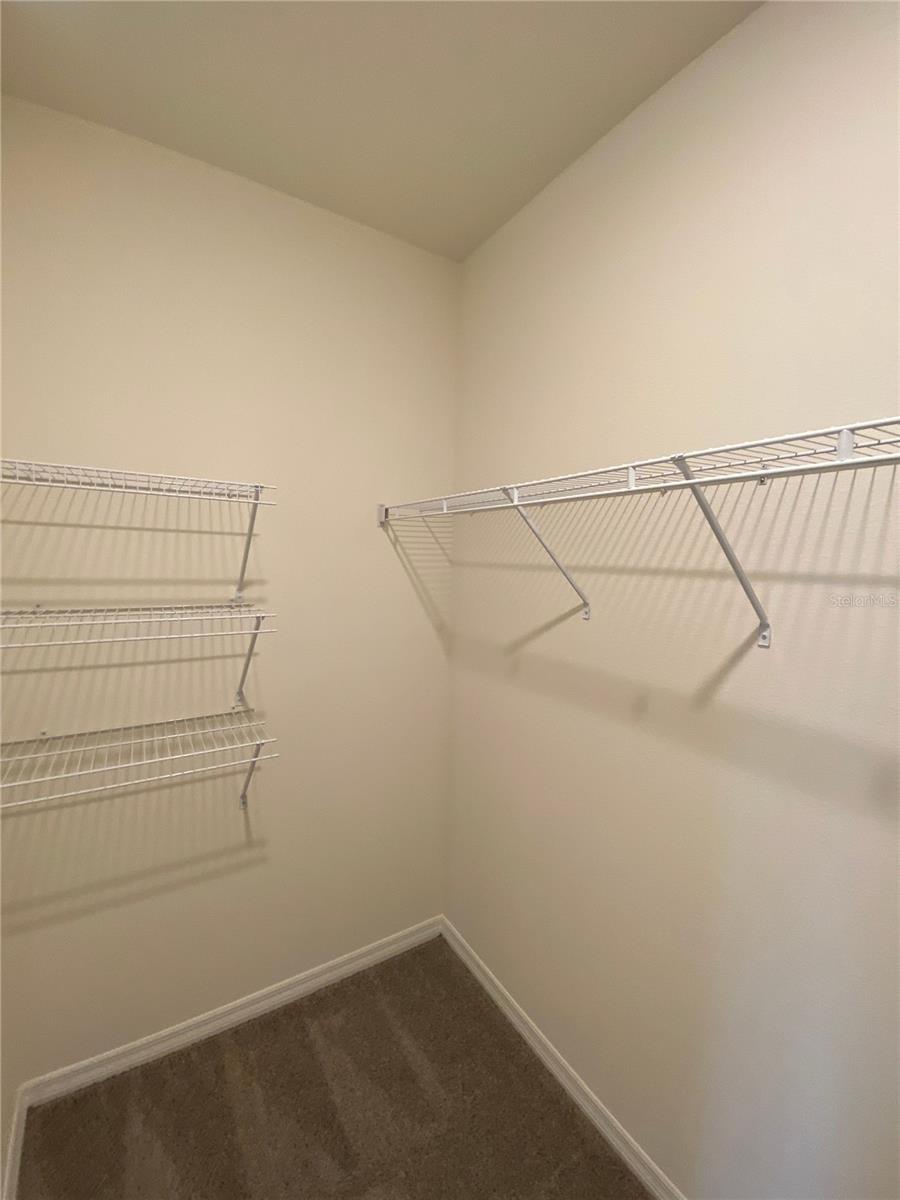 Image 26 of 43 For 113 Hickory Course Loop