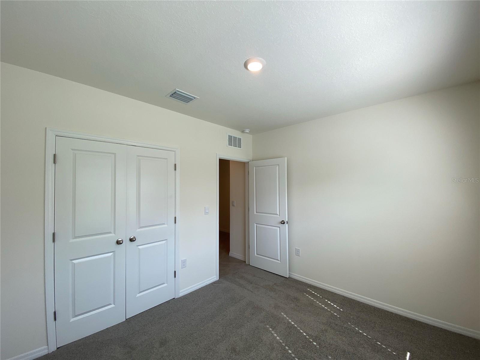 Image 38 of 43 For 113 Hickory Course Loop