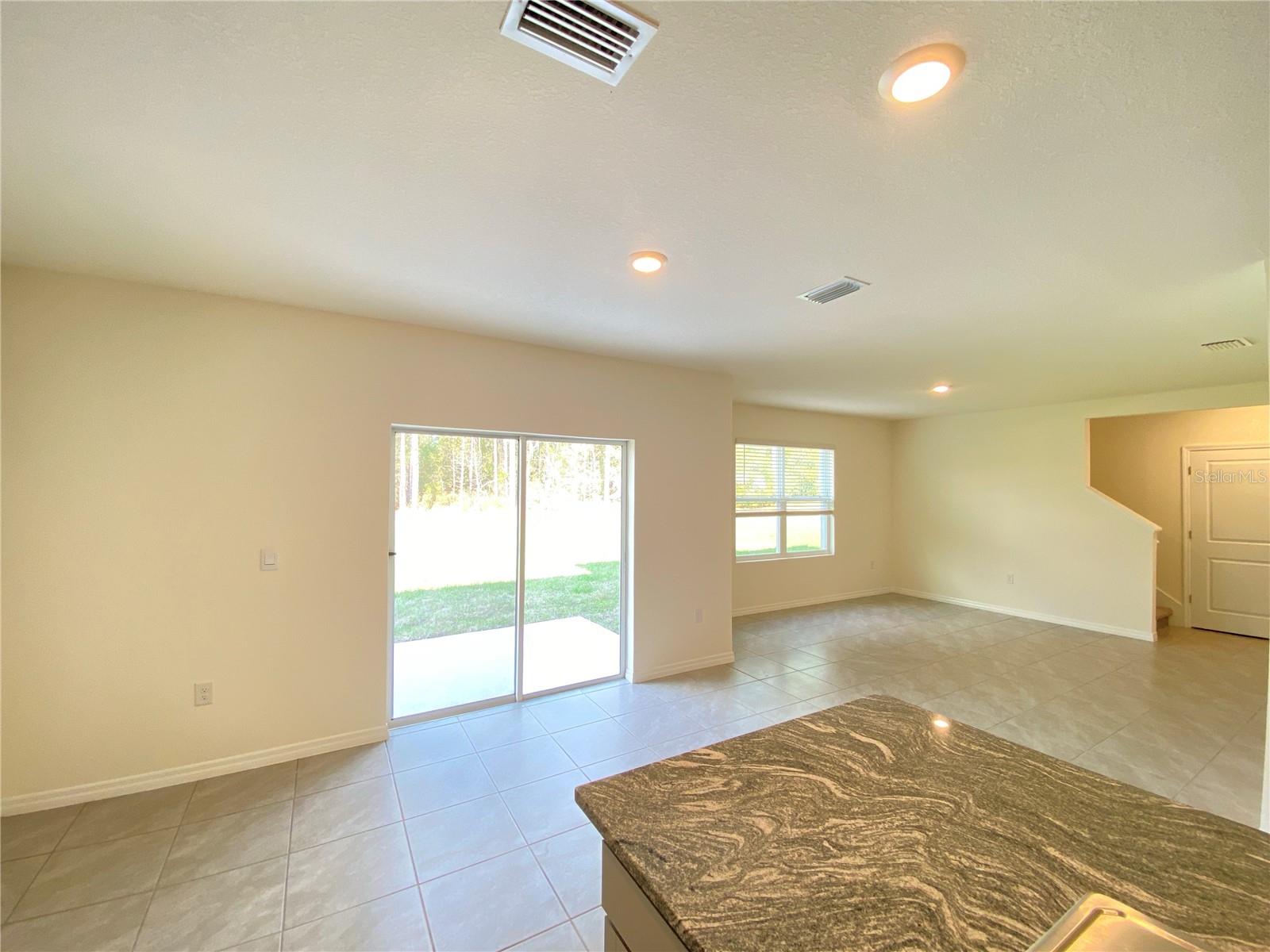 Image 6 of 43 For 113 Hickory Course Loop