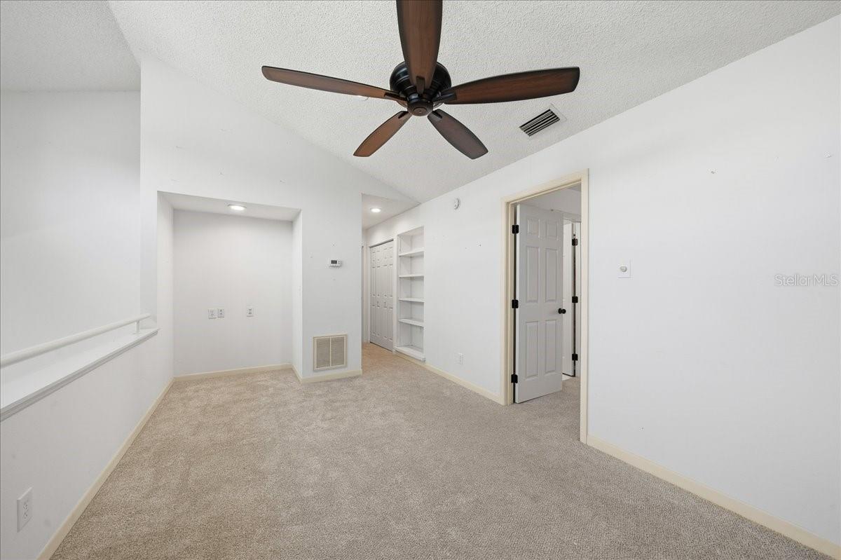 Image 33 of 61 For 1733 27th Loop