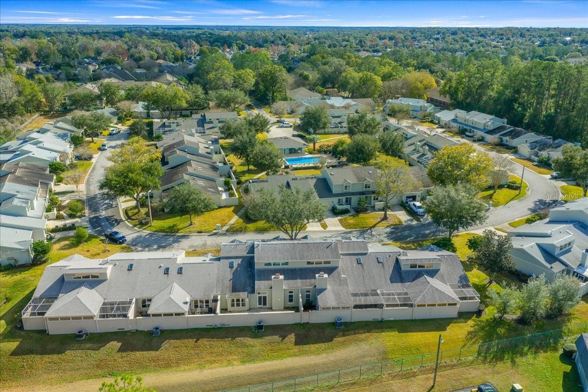 Image 52 of 61 For 1733 27th Loop