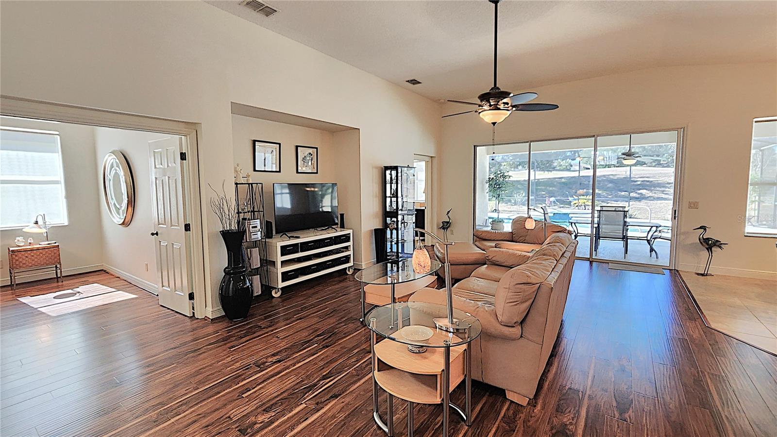 Image 22 of 85 For 1636 Caroline Path