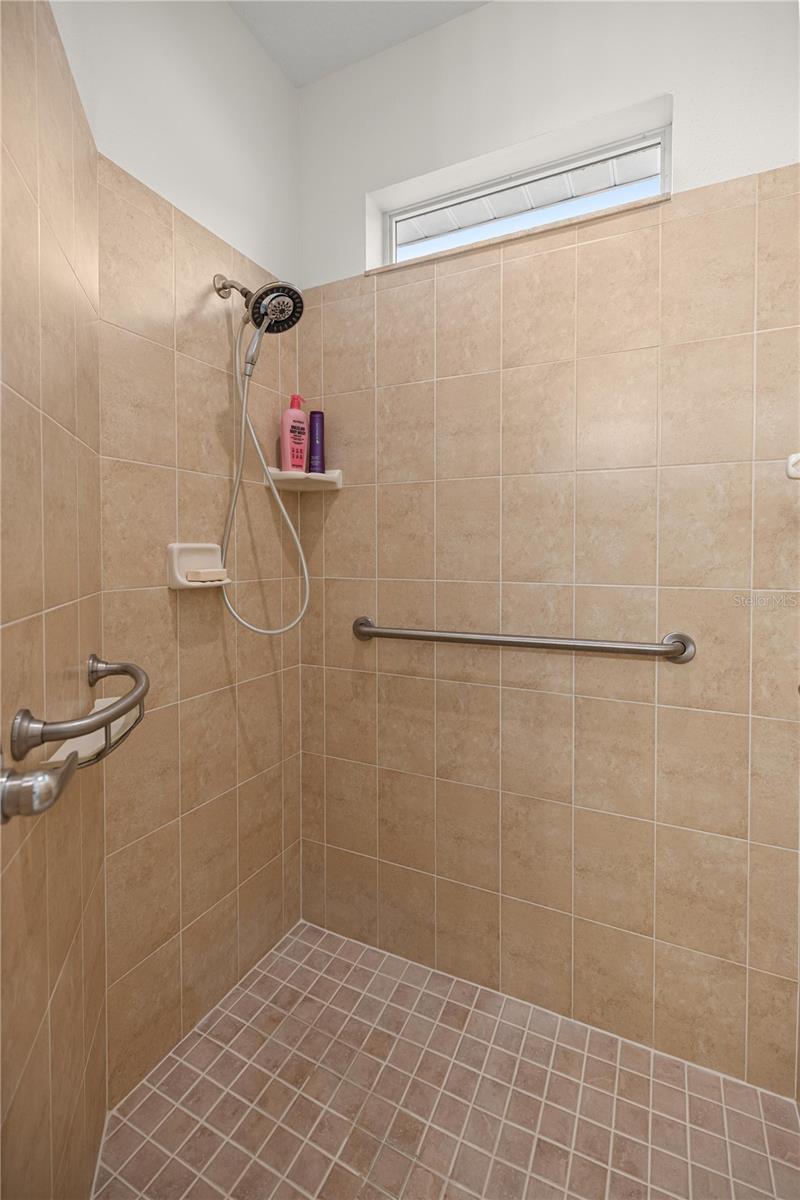 Image 56 of 85 For 1636 Caroline Path