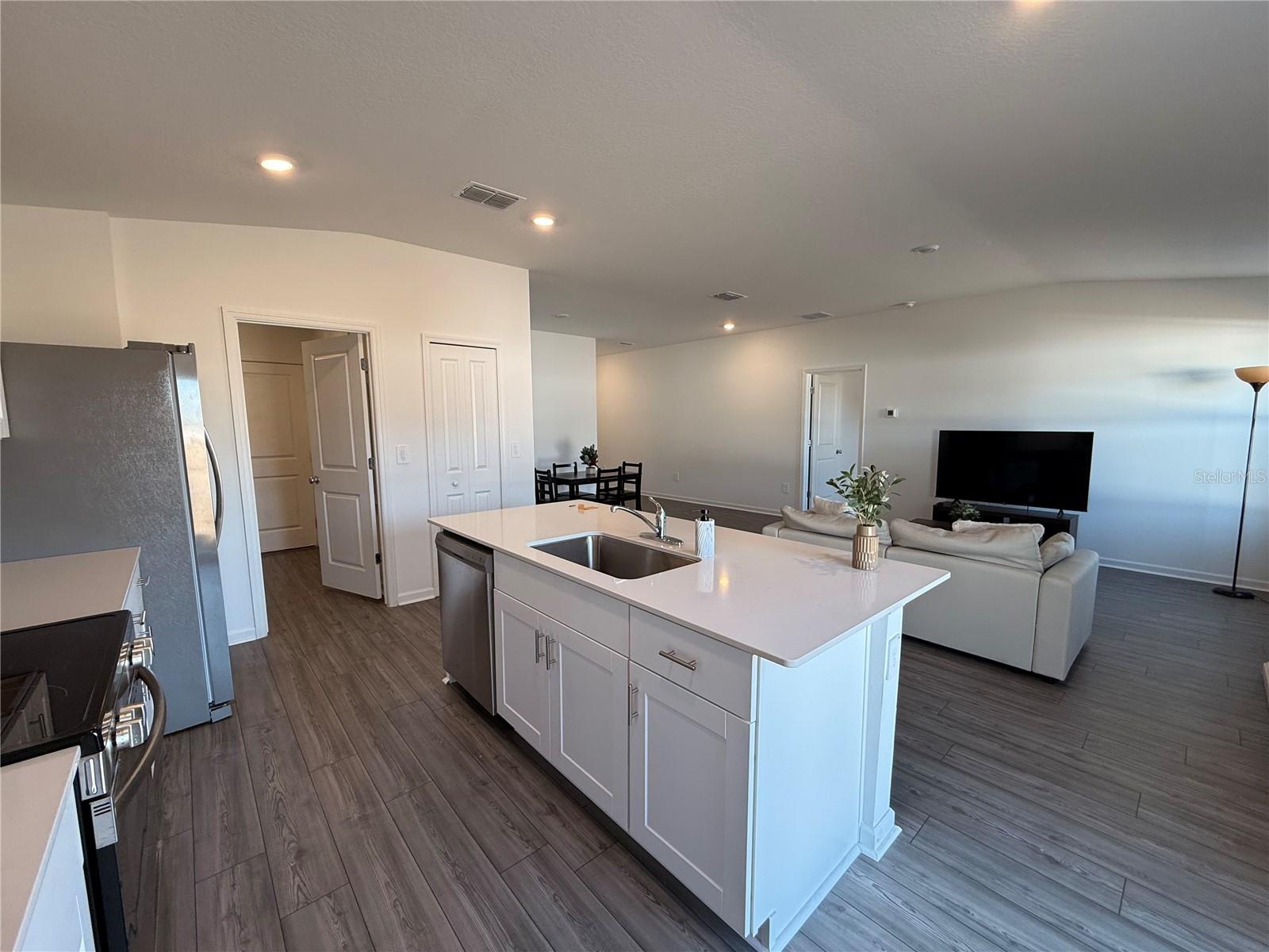 Image 6 of 32 For 4813 11th Street