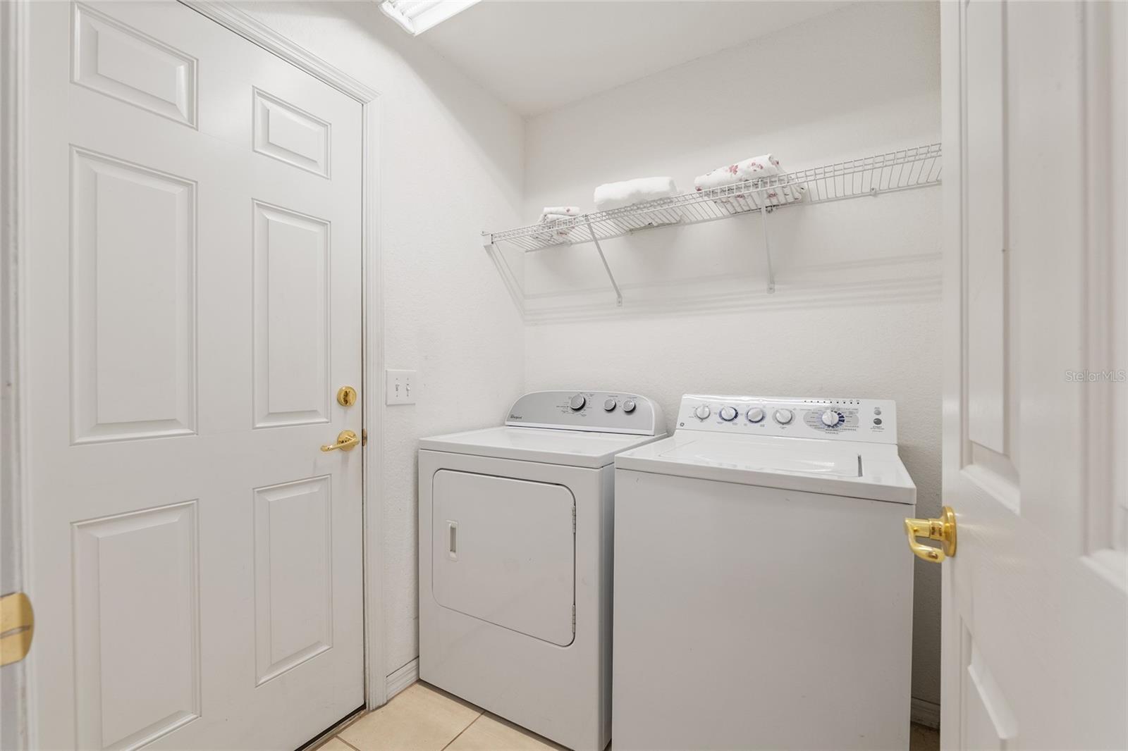 Image 29 of 66 For 11800 91st Circle