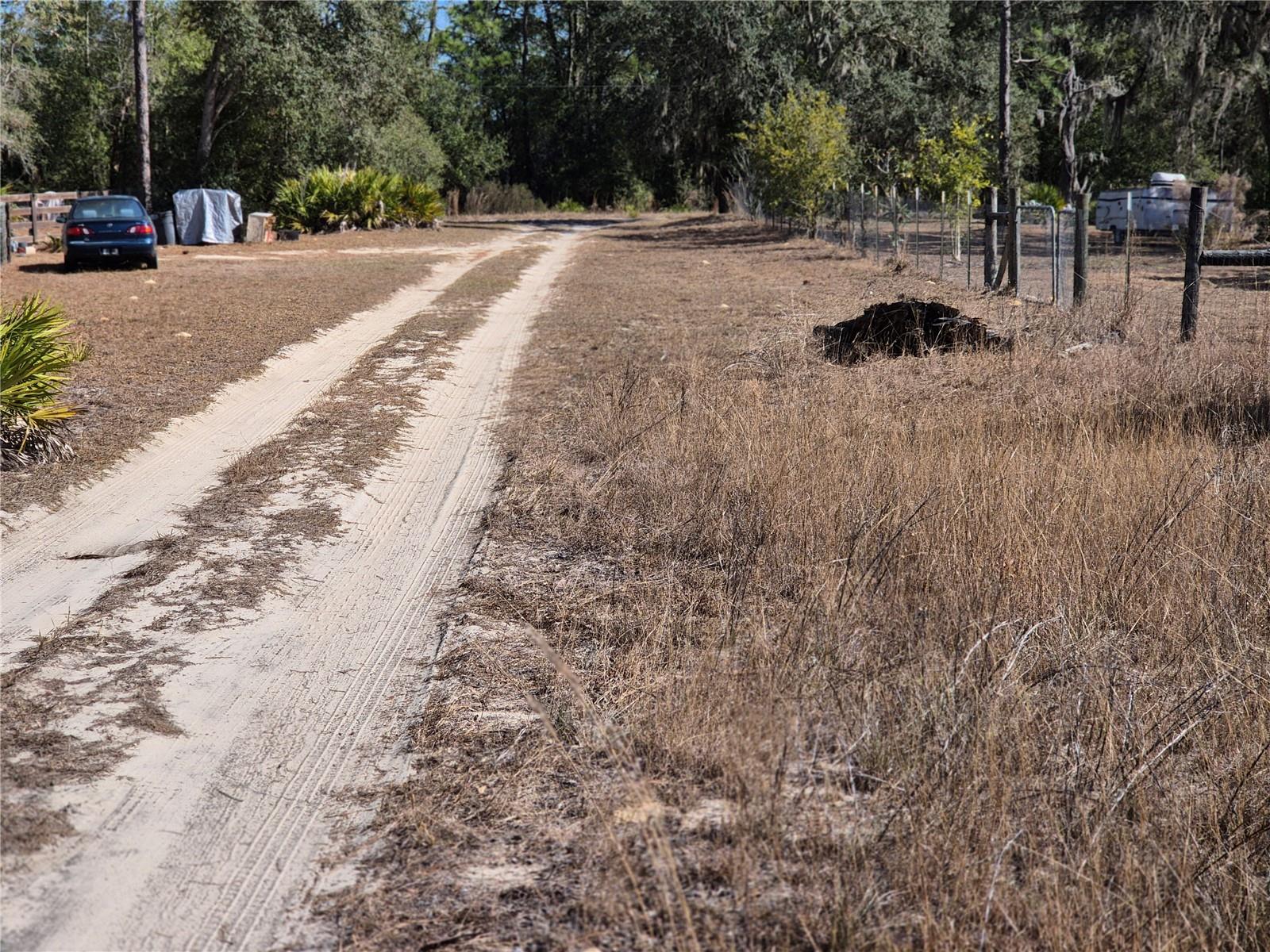 Image 5 of 8 For 00 78th Lane