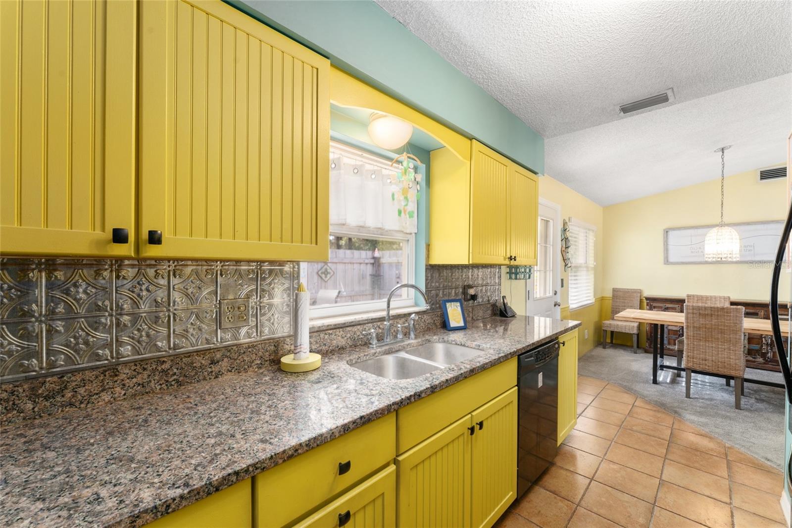 Image 10 of 30 For 2590 42nd Place