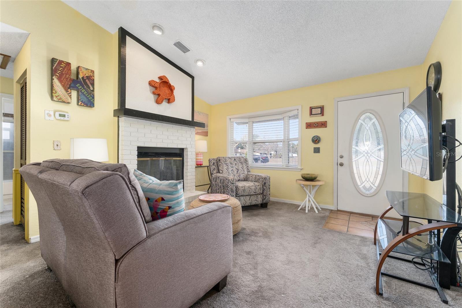 Image 4 of 30 For 2590 42nd Place