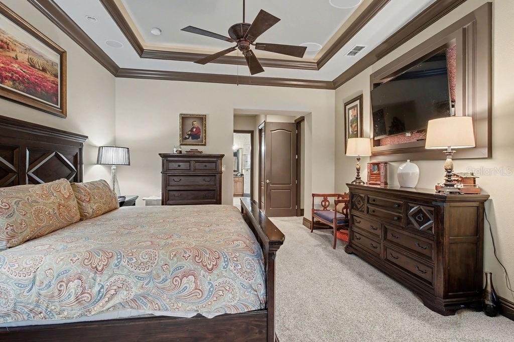 Image 17 of 51 For 6662 179th Avenue Road