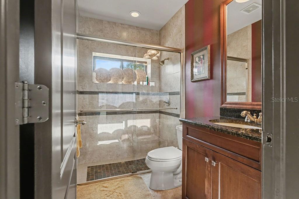 Image 30 of 51 For 6662 179th Avenue Road