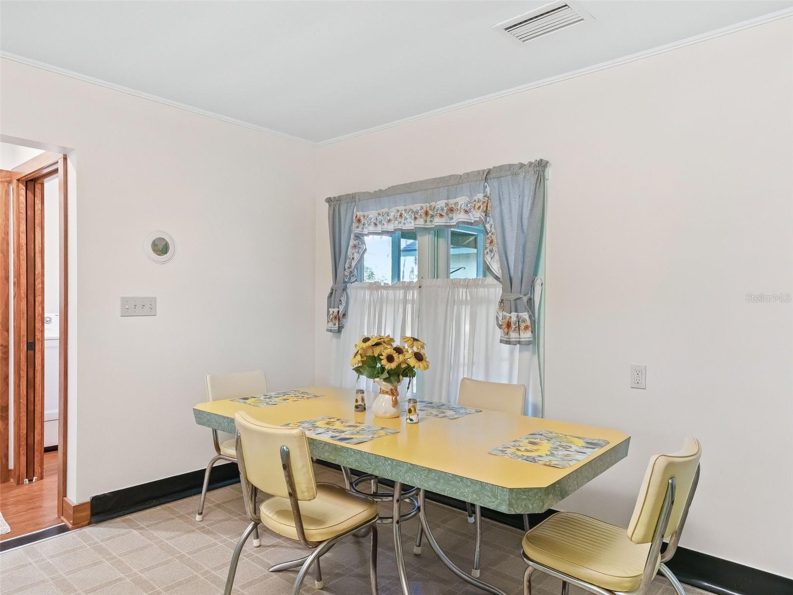 Image 16 of 54 For 5630 109th Place