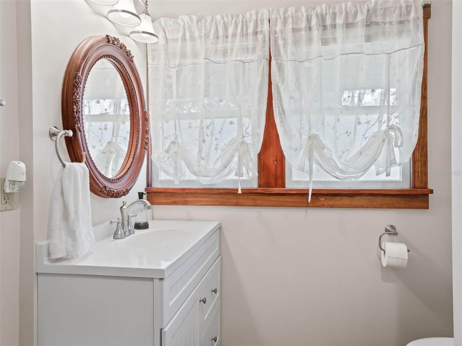 Image 31 of 54 For 5630 109th Place