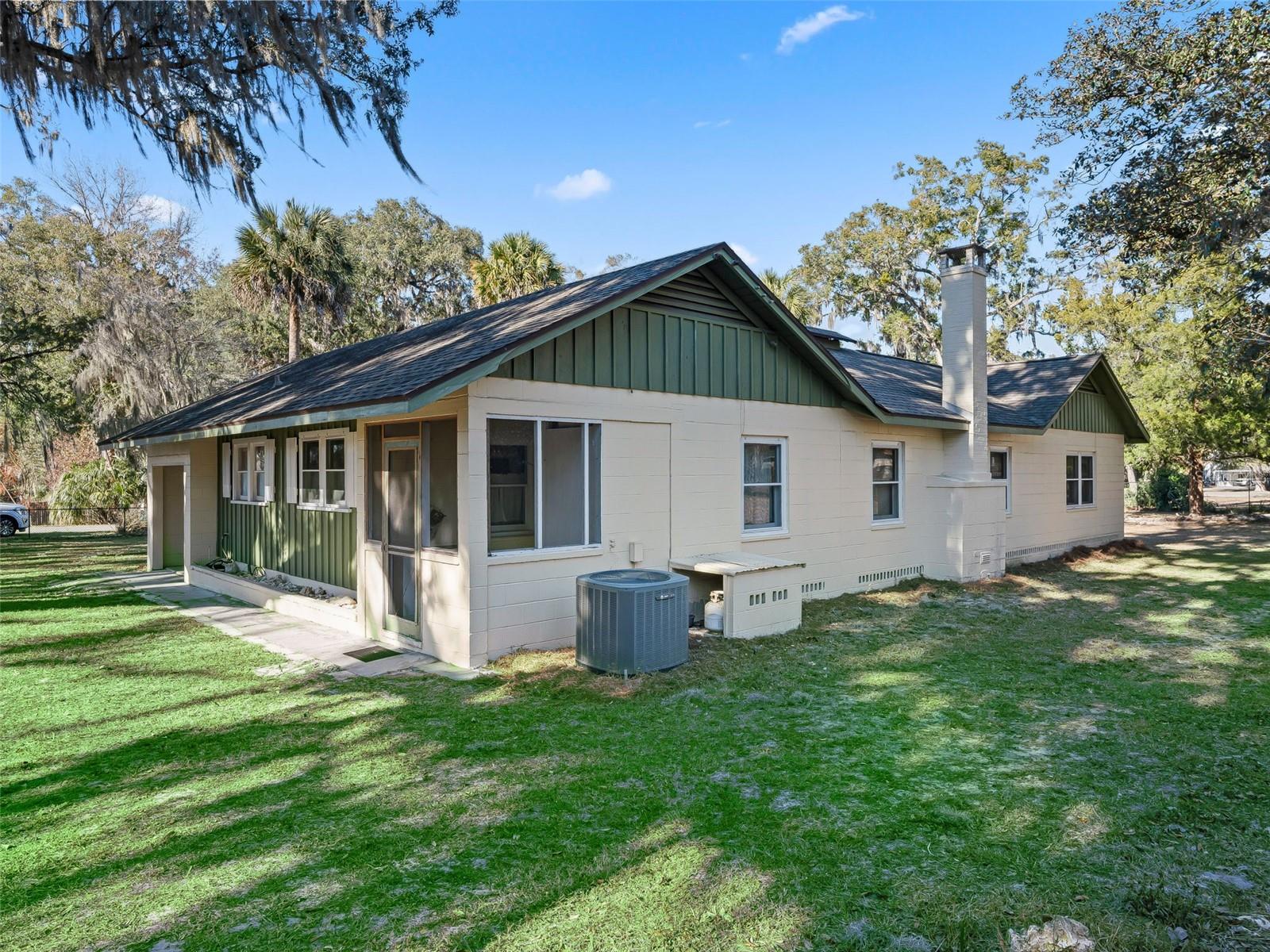 Image 37 of 54 For 5630 109th Place