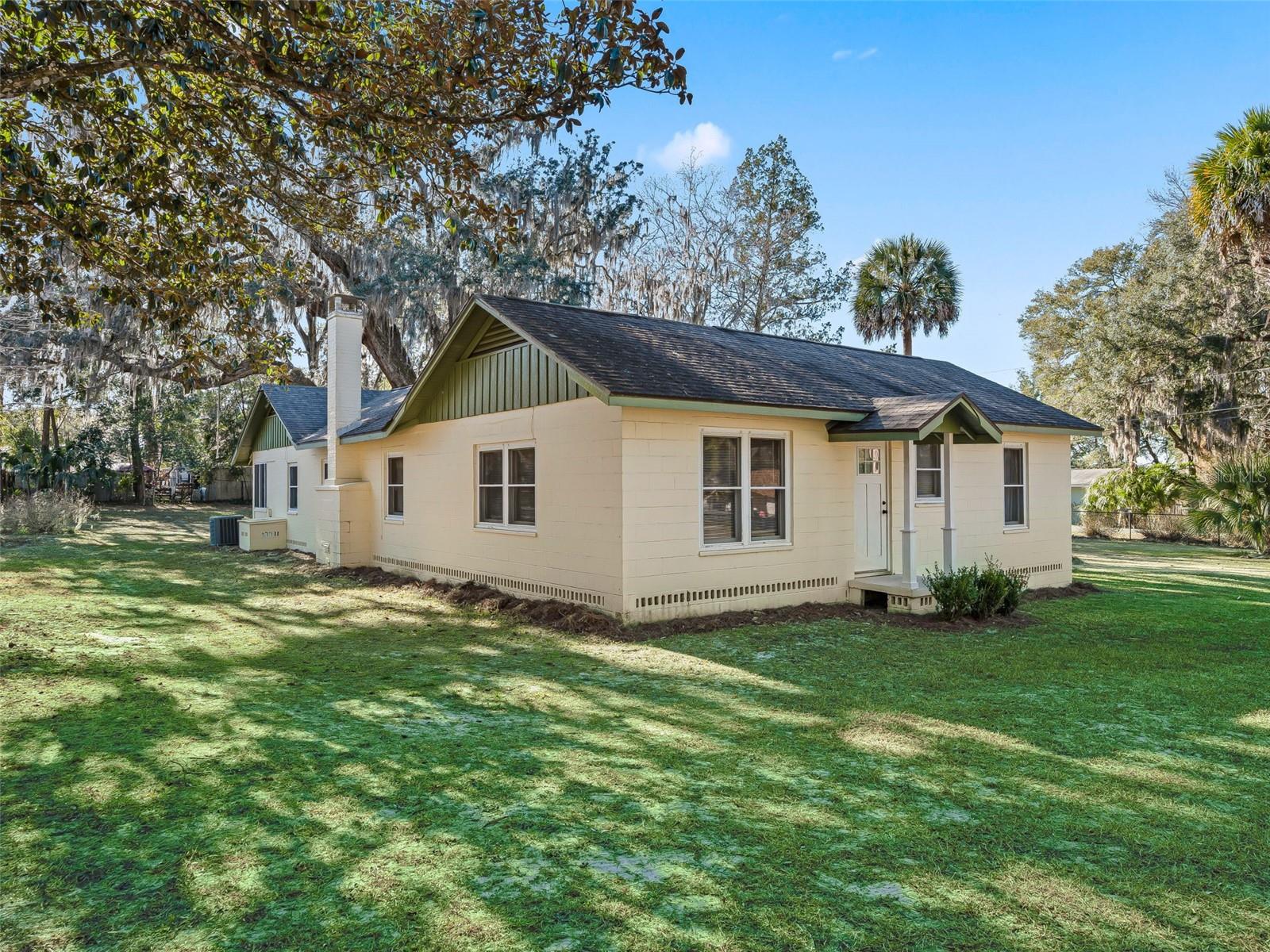 Image 38 of 54 For 5630 109th Place