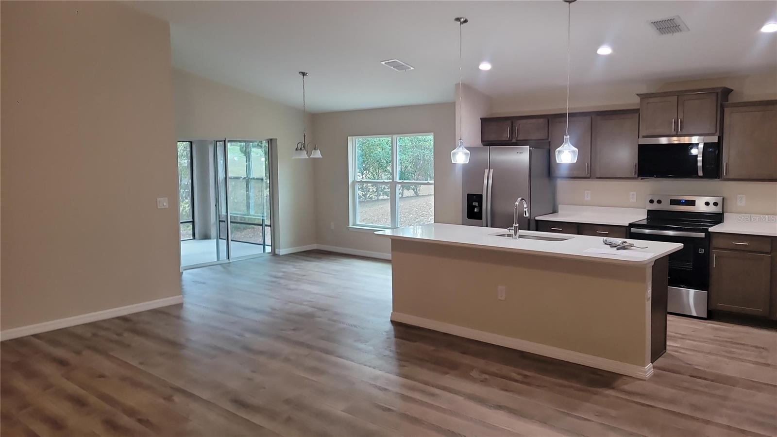 Image 3 of 36 For 19396 101st Place Road