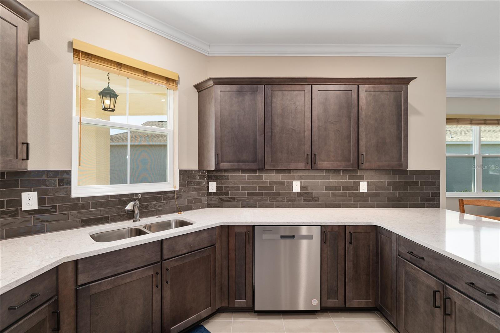 Image 21 of 49 For 9698 103rd Terrace