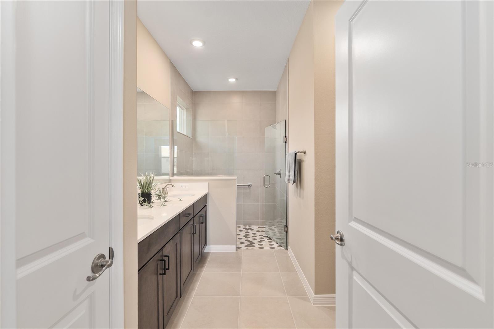 Image 31 of 49 For 9698 103rd Terrace