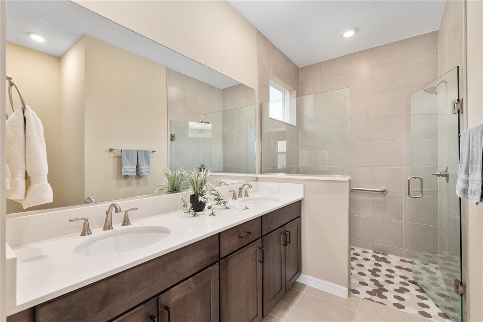 Image 32 of 49 For 9698 103rd Terrace