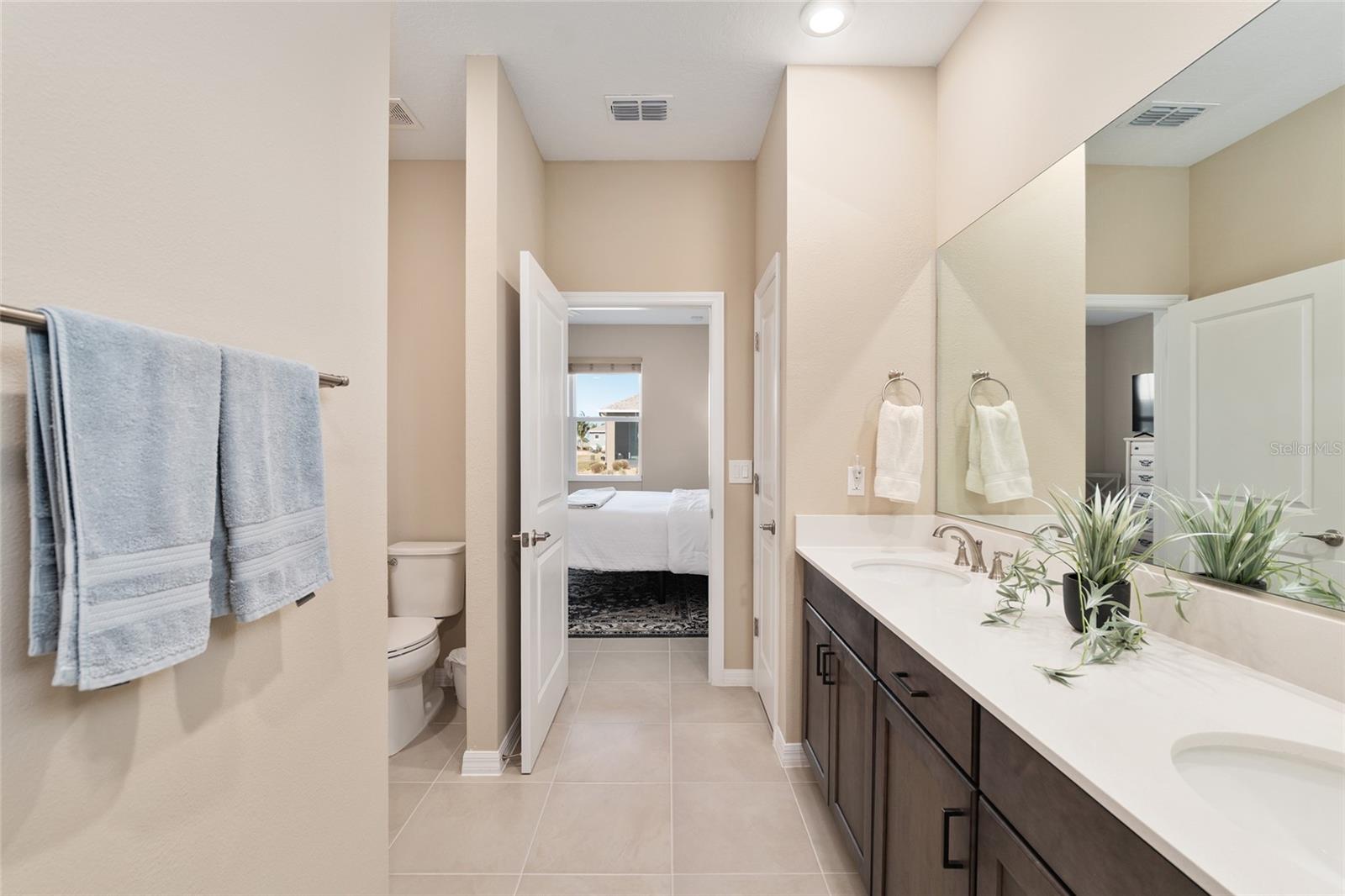 Image 33 of 49 For 9698 103rd Terrace