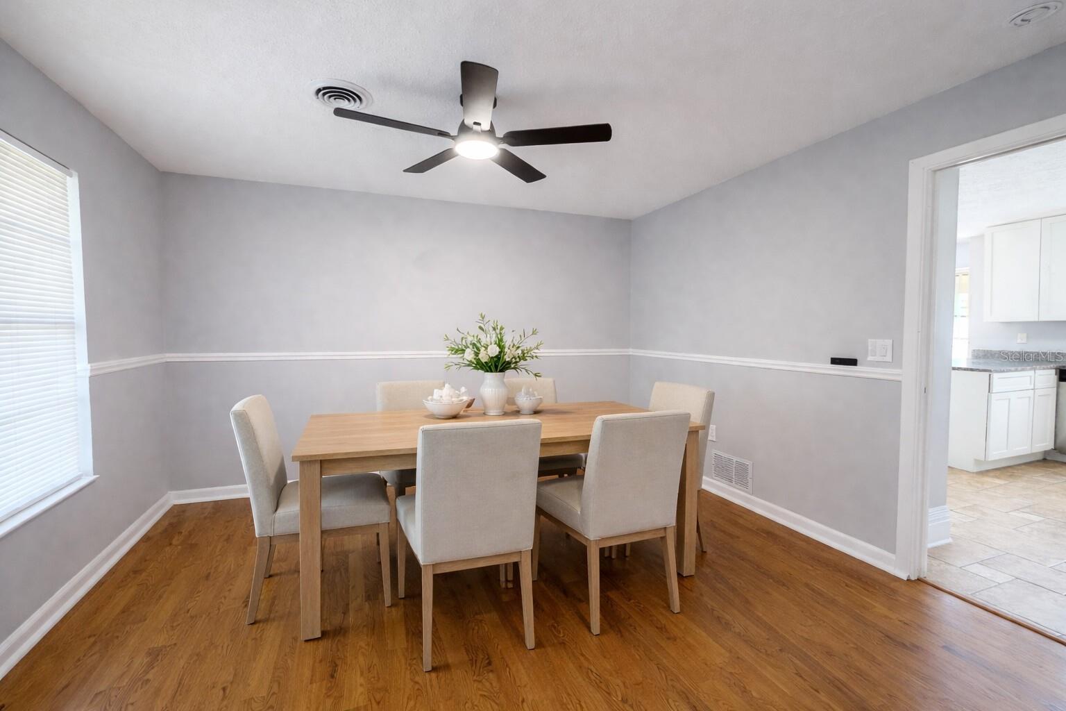 Image 14 of 32 For 2224 9th Street