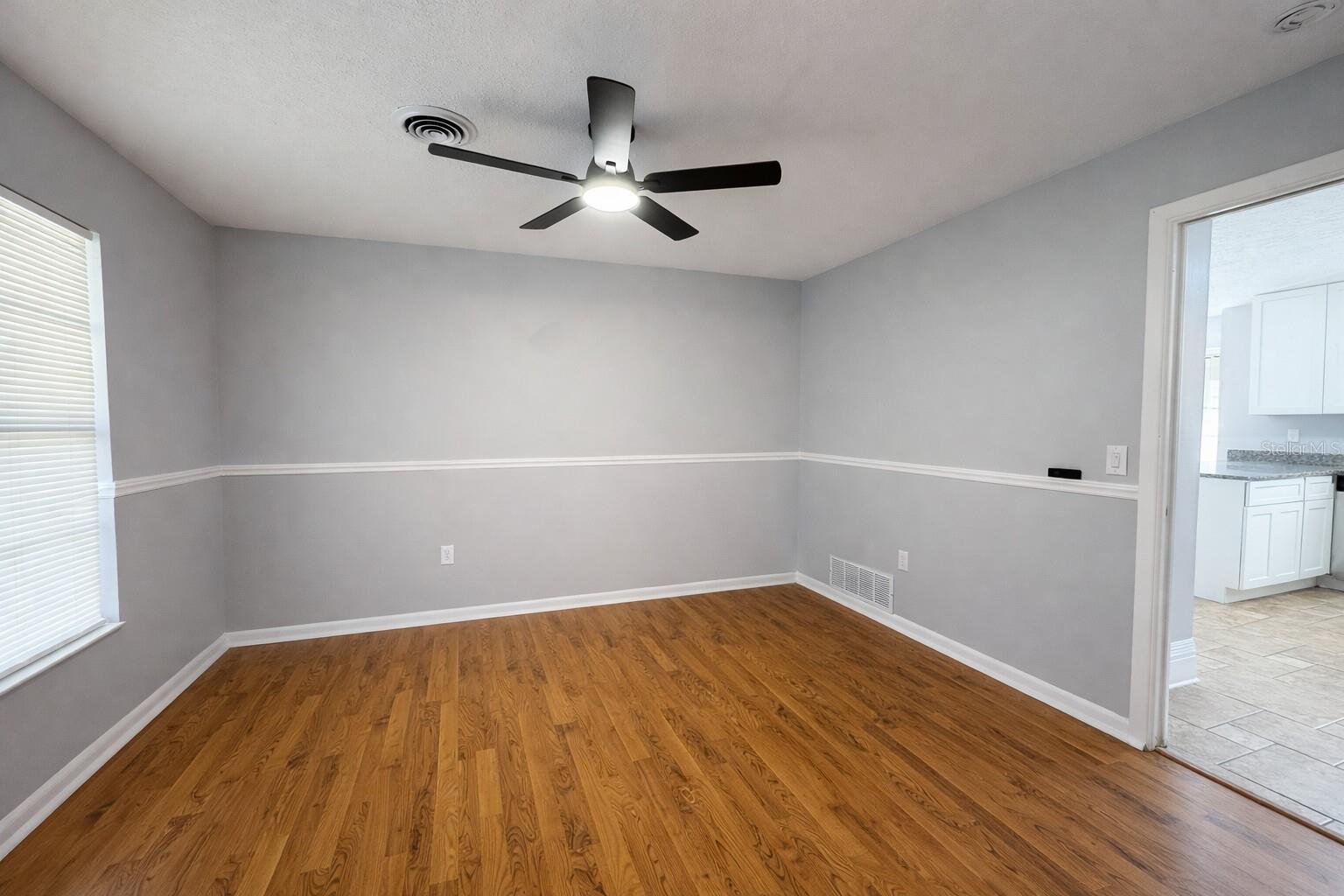 Image 15 of 32 For 2224 9th Street