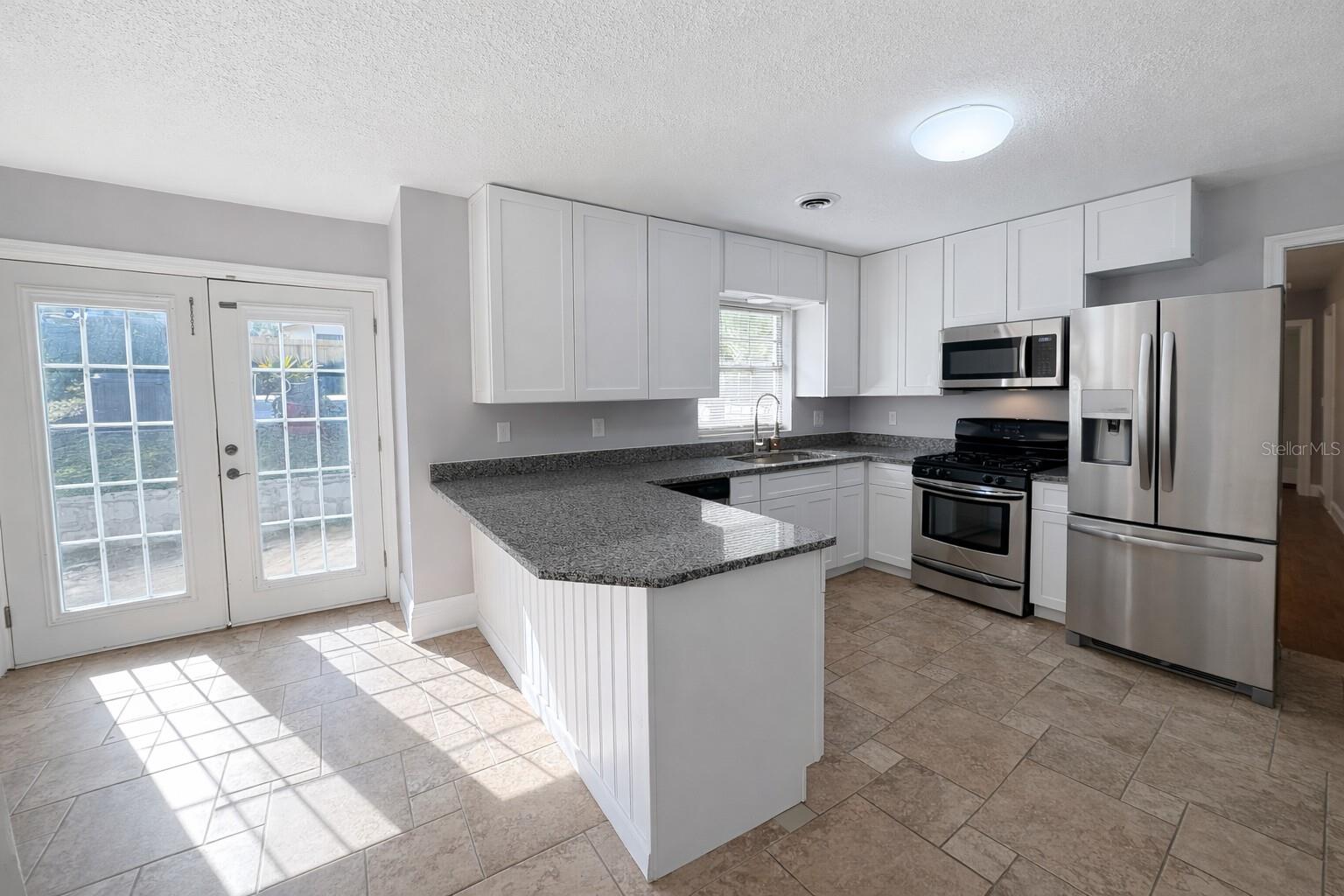 Image 16 of 32 For 2224 9th Street