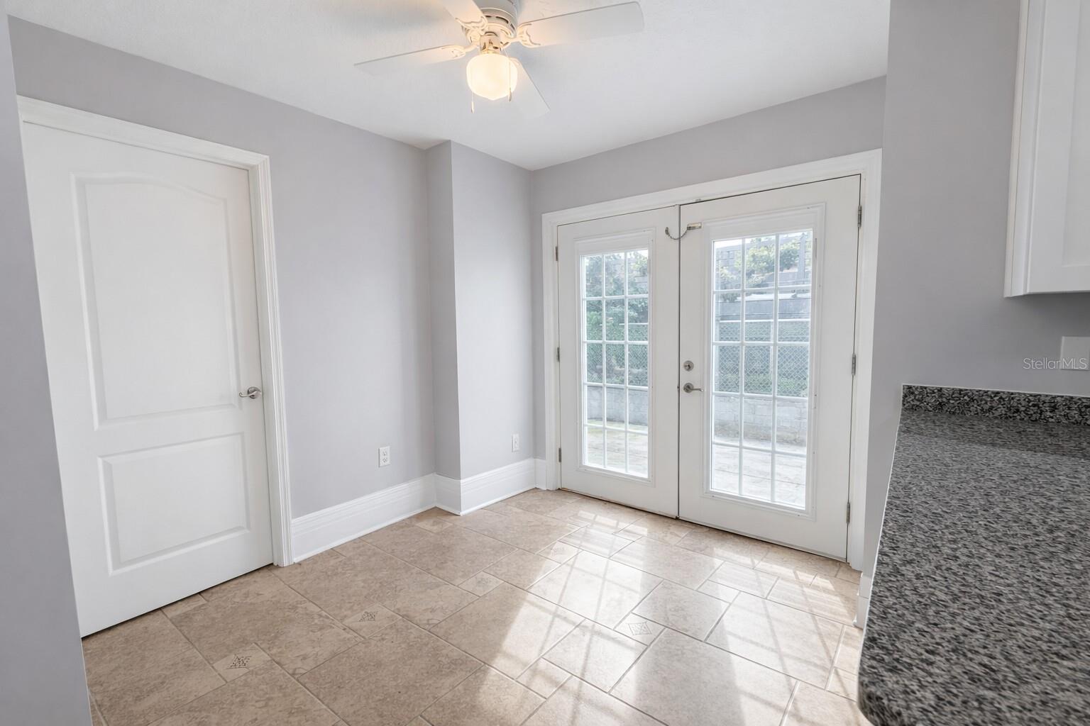 Image 21 of 32 For 2224 9th Street