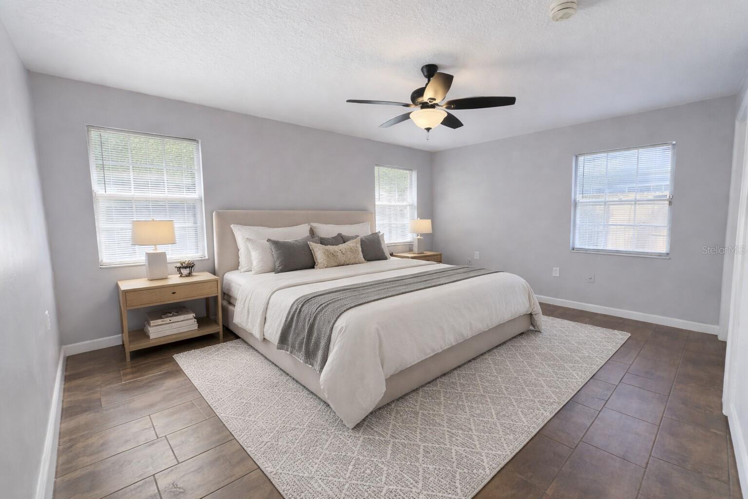 Image 23 of 32 For 2224 9th Street