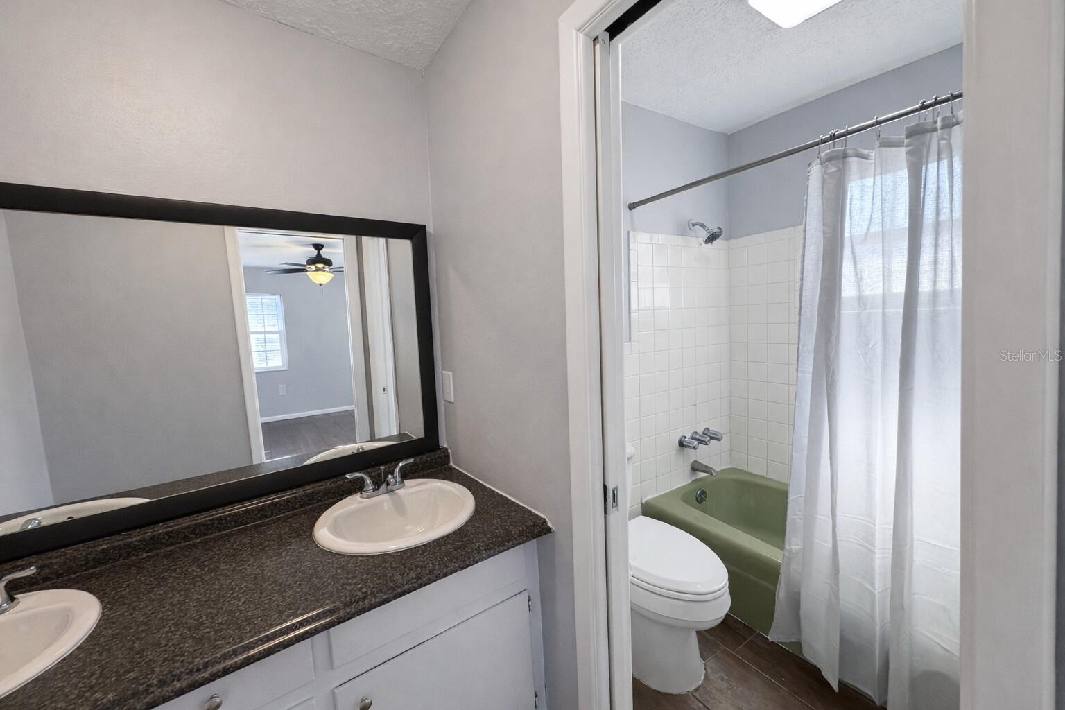 Image 27 of 32 For 2224 9th Street