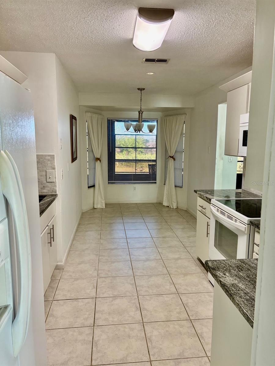 Image 16 of 53 For 21425 Plantation Street