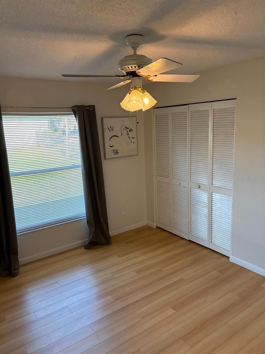 Image 32 of 53 For 21425 Plantation Street