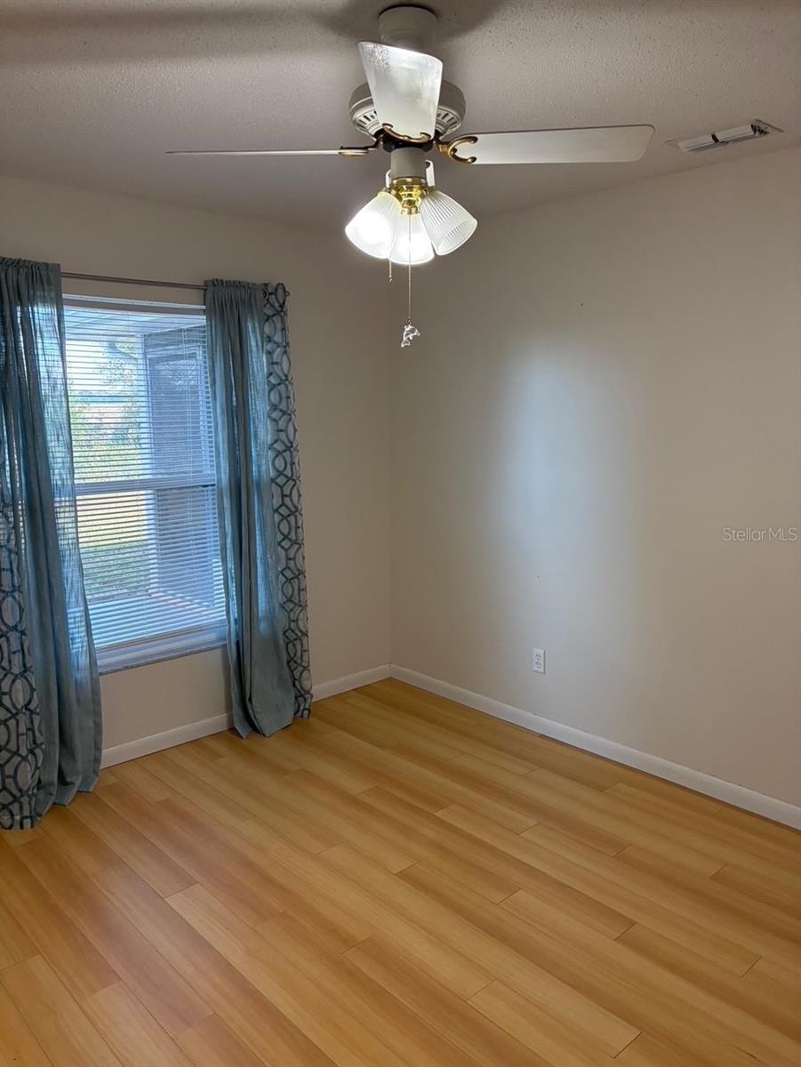 Image 35 of 53 For 21425 Plantation Street