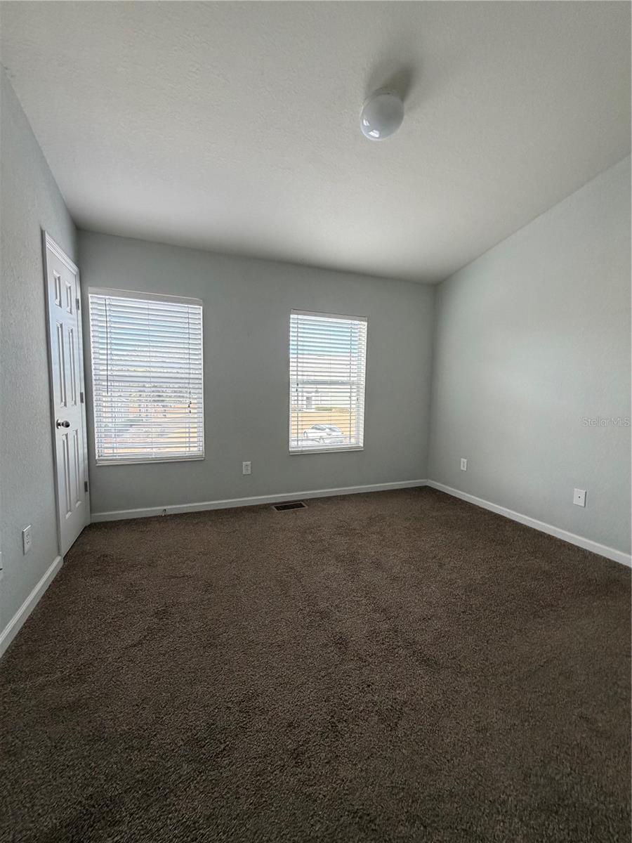 Image 22 of 24 For 4895 Sw 45th St