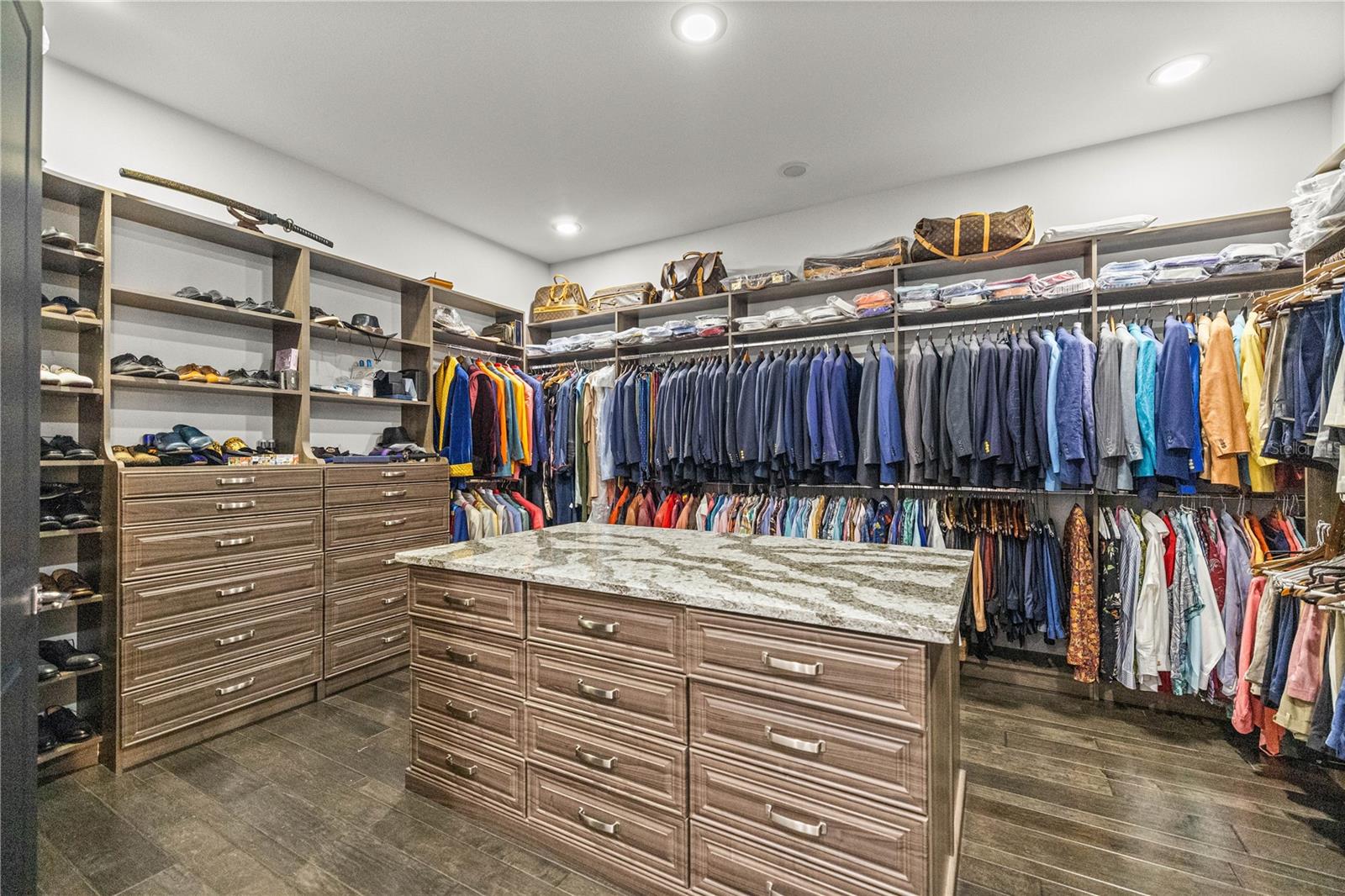 Image 30 of 51 For 1151 10th Street