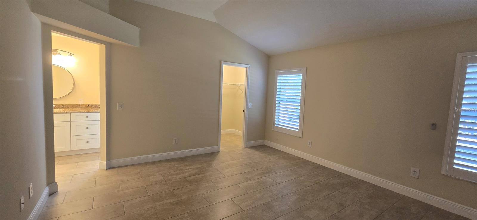 Image 12 of 18 For 2125 Barbosa Court