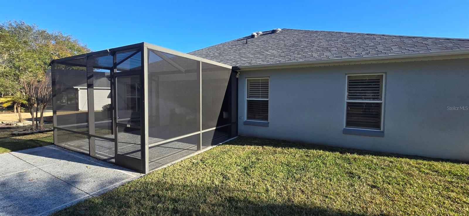 Image 3 of 18 For 2125 Barbosa Court