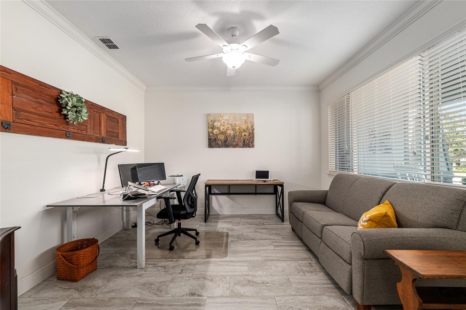 Image 32 of 43 For 9077 81st Loop