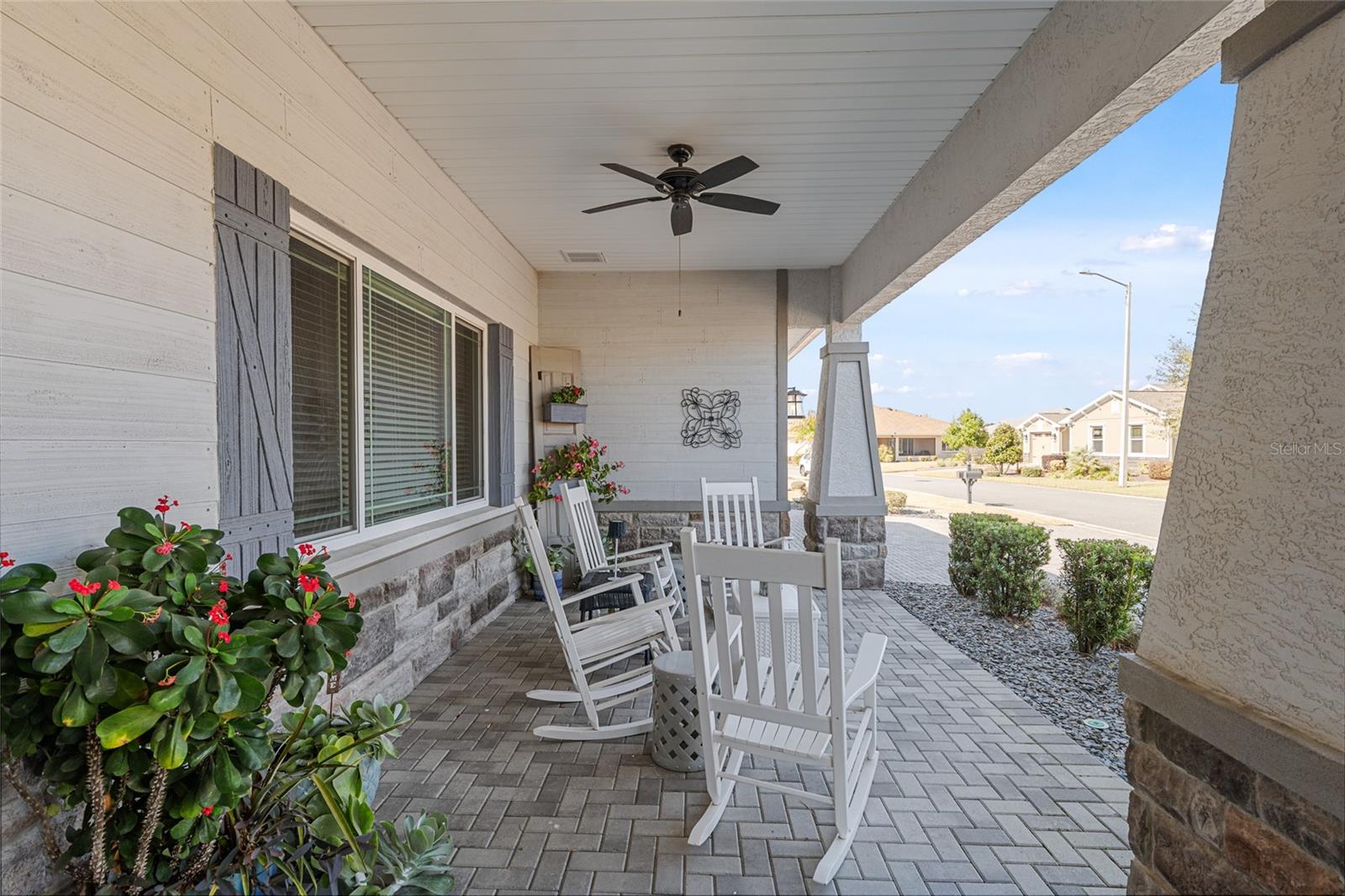 Image 4 of 43 For 9077 81st Loop