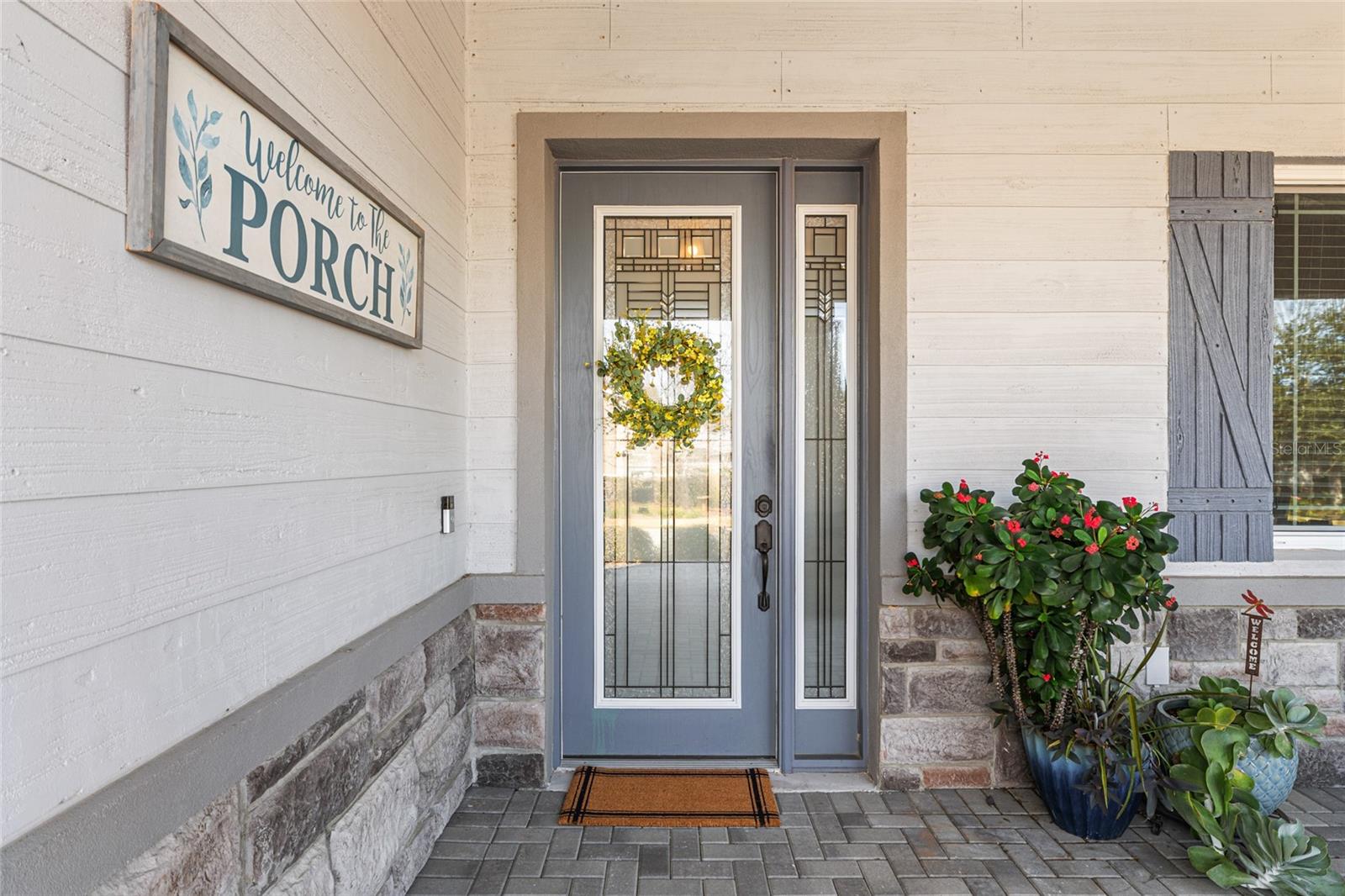 Image 6 of 43 For 9077 81st Loop